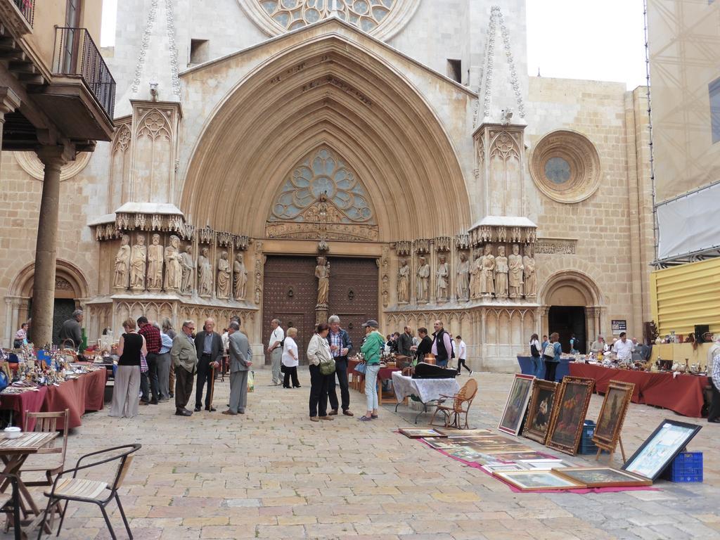 Acogedor Apartamento En El Corazon Medieval De Tarragona Exterior foto